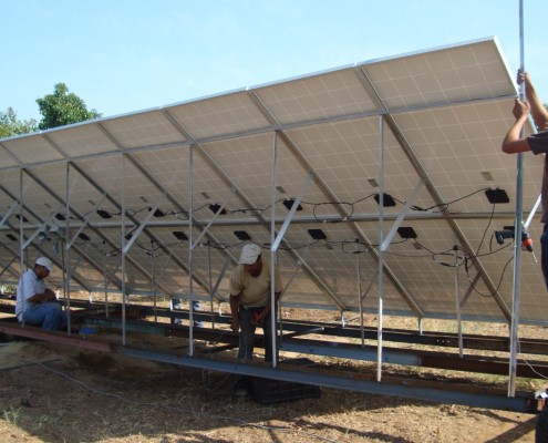 Panneaux solaires installés à Marrakech
